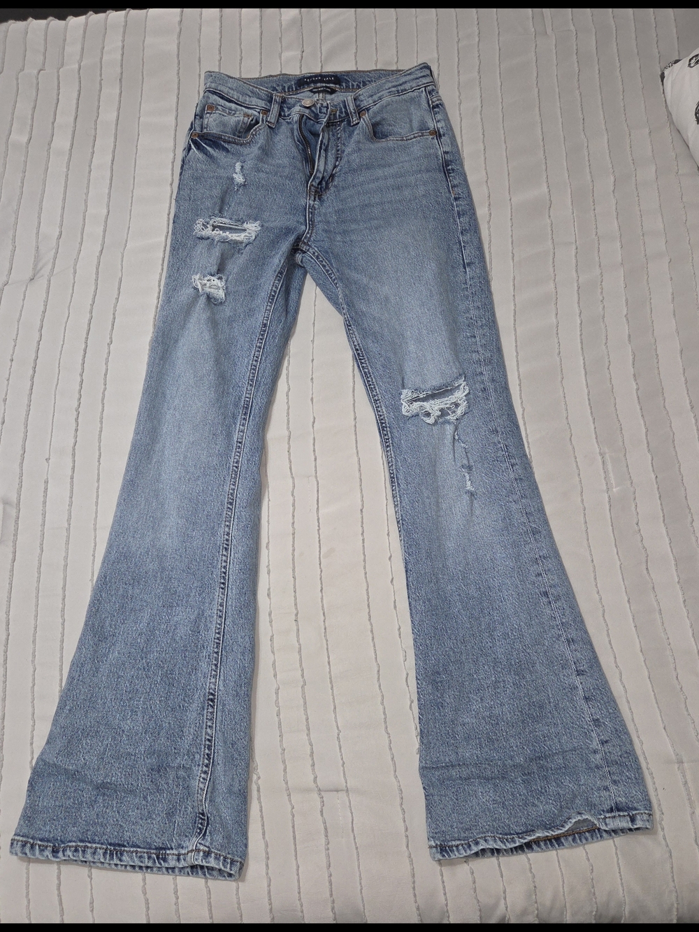 Aeropostale Light Blue Distressed Women's Flare Jeans